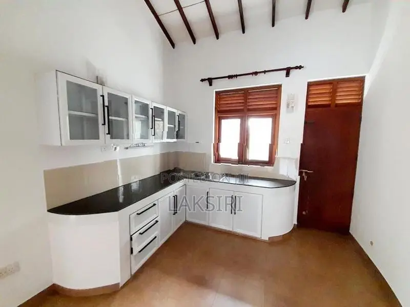 Solar Electricity House Rent Nugegoda Stanley Thelkarathna Mawatha