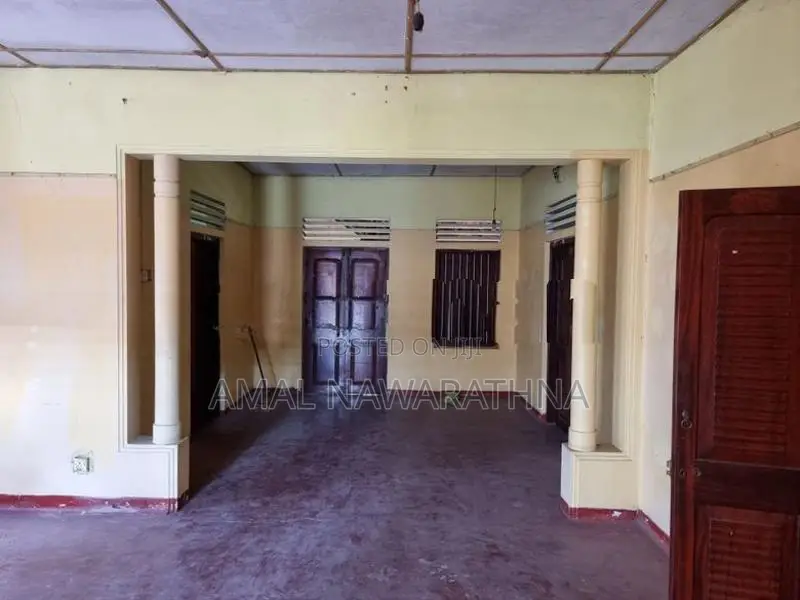 Commercial Building for Lease – Horana