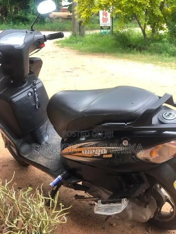 TVS Wego 110 2013
