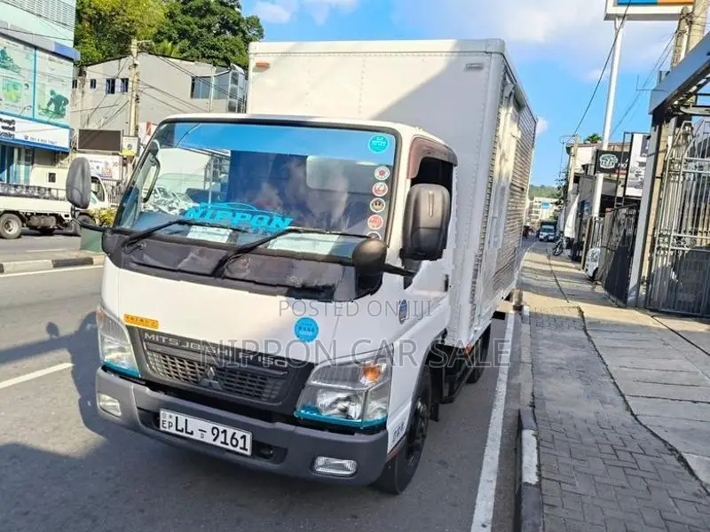 Mitsubishi Fuso Brand new 10/5 2015