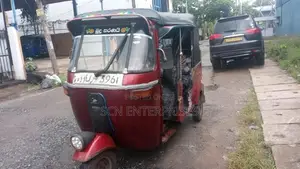 Bajaj RE 2003
