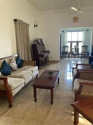 Kandy | Anniwatte Primrose Gardens Three-Storey House Is for Sale