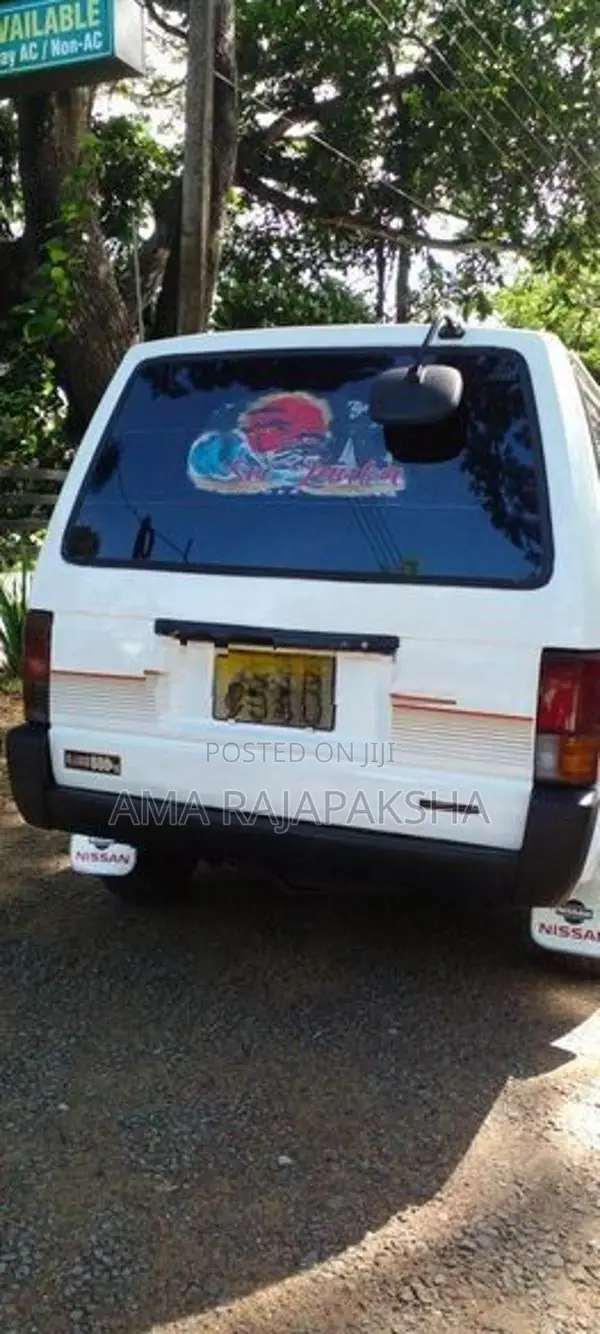 Nissan Vanette 1990