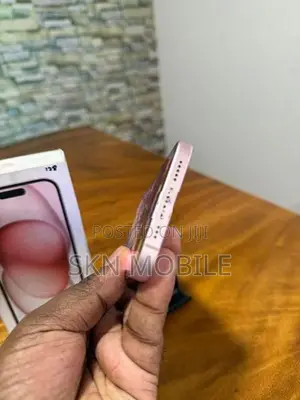Apple iPhone 15 128GB (Used)