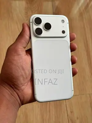 Apple iPhone 17 Pro Max (Used)