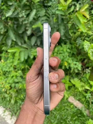 Apple iPhone 15 Pro (Used)