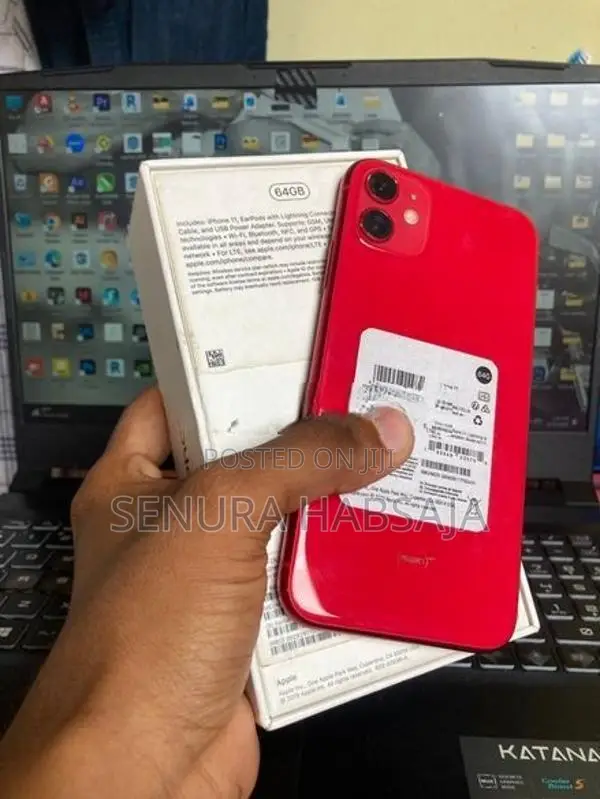 Apple iPhone 11 64GB (Used)