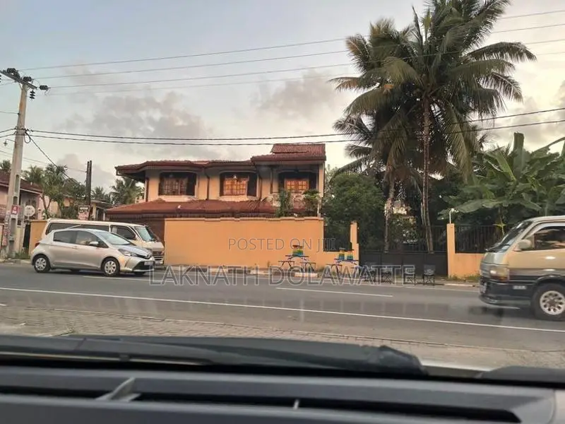 Two-Storey Commercial Property for Rent in Kottawa