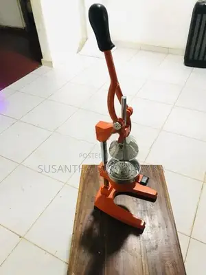 Lemon Juicers