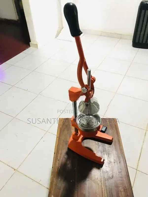 Lemon Juicers