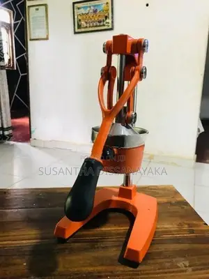 Lemon Juicers