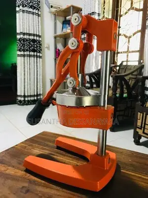 Lemon Juicers