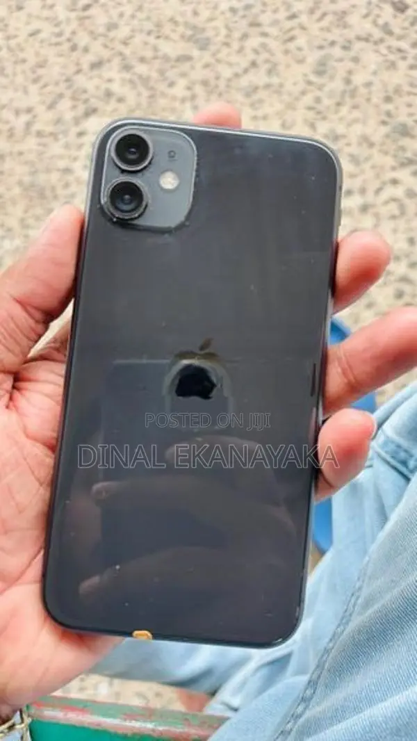 Apple iPhone 11 (Used)