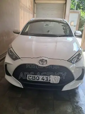 Toyota Yaris X safety 4 way cam 2024