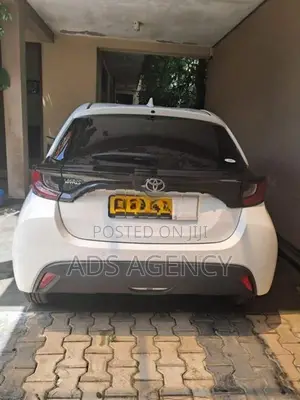 Toyota Yaris X safety 4 way cam 2024