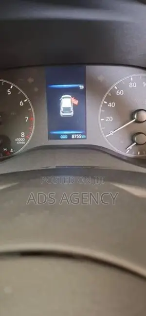 Toyota Yaris X safety 4 way cam 2024