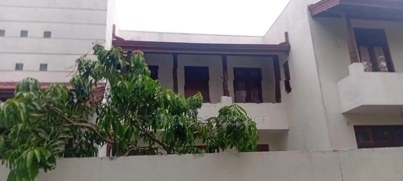 Gampaha - Asgiriya Two Storey House for Sale (SSPH-390)