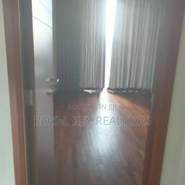 04 Bedroom Unfurnished Apartment for Rent (AP1978 )-Colombo 07