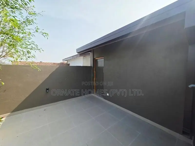 Brand New Luxury House For Sale Thalawathugoda , Battaramulla