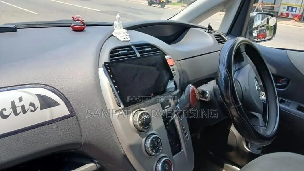 Toyota Ractis 2007
