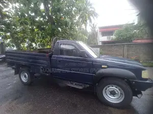 Tata 207 2010