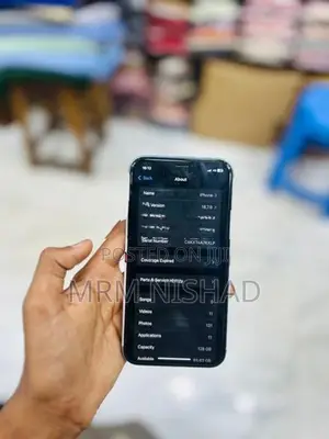 Apple iPhone XR (Used)