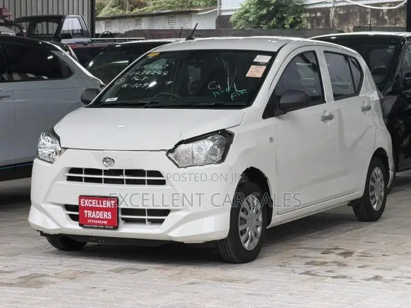 Daihatsu Mira L Grade 2025