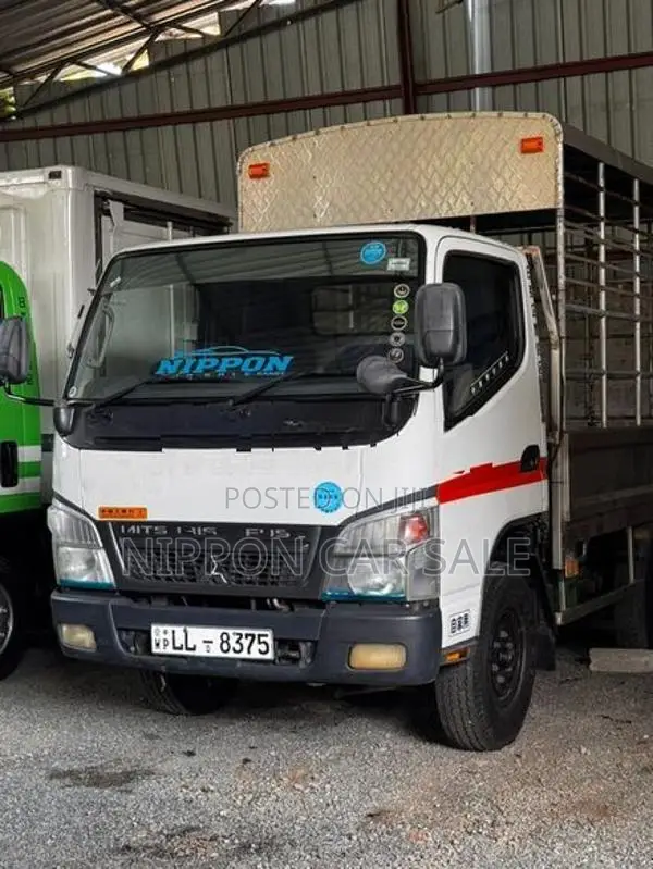 Mitsubishi Canter Single Wheel 2015