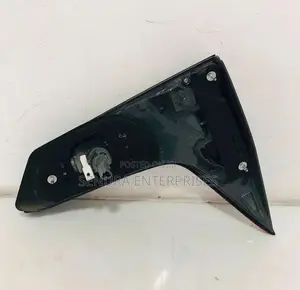 Honda Vezel RU3 Tail Light Garnish LH