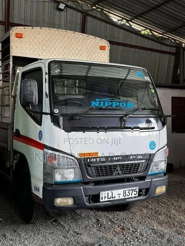 Mitsubishi Canter Single Wheel 2015