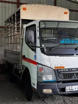 Mitsubishi Canter Single Wheel 2015