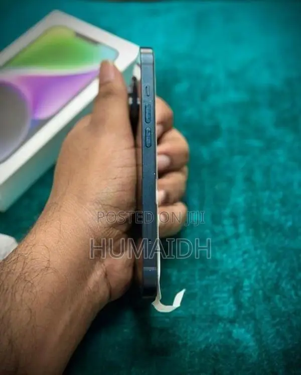 Apple iPhone 14 (Used)