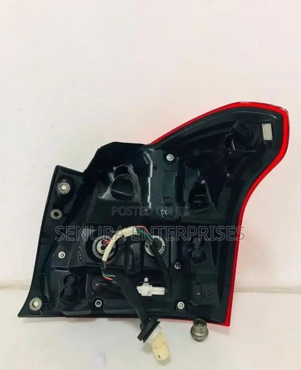 Suzuki Swift ZC33S Tail Light Lh