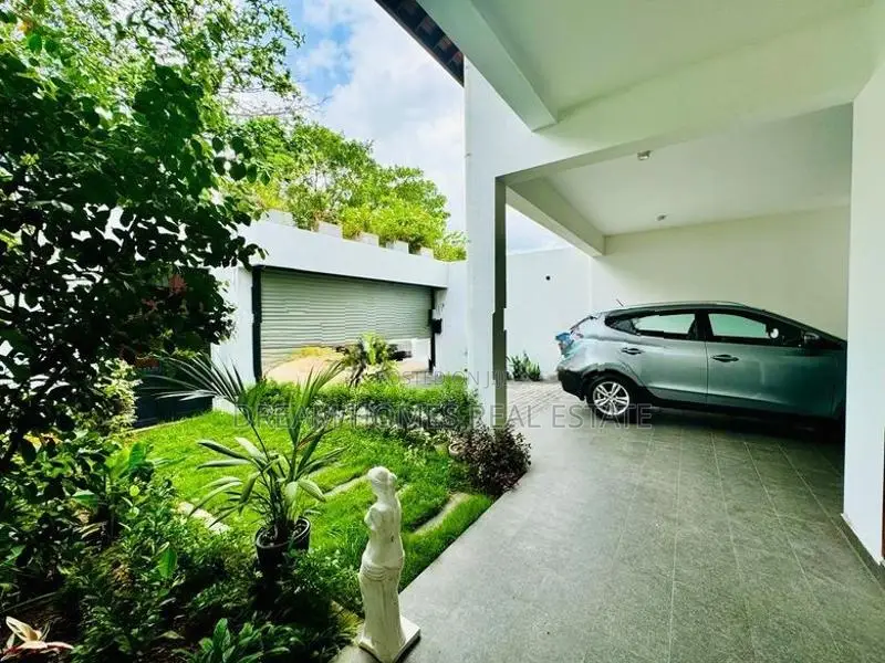 Brand New Luxury 3-Story Furnished House for Sale in Pelawatta