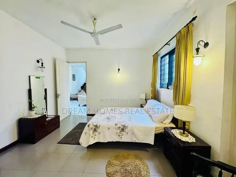 Modern Luxury Fully Furnished 2-Storey House for Sale-Nugegoda