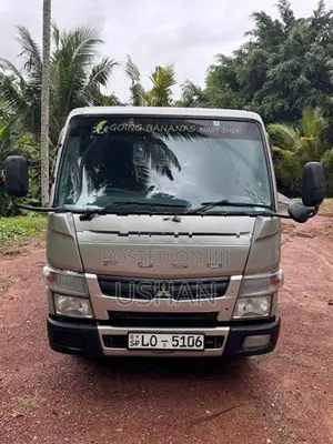 Mitsubishi Canter 2016