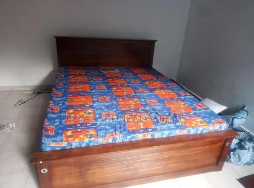 6 by 5 Box Bed with Double Layer Mattress (E-2)