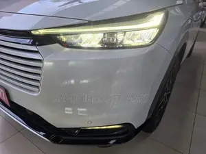 Honda Vezel Z PREMIUM 10 SPEAKER 2026