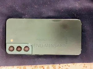 Samsung Galaxy S22 (Used)