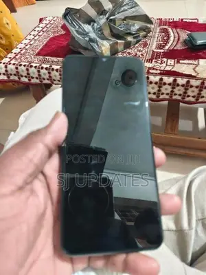 Samsung Galaxy M33 6GB 128GB (Used)