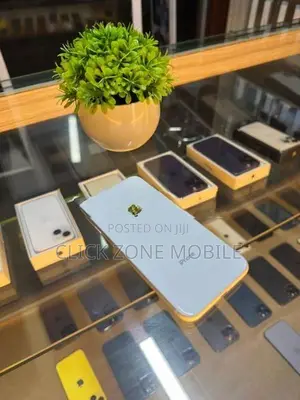 Apple iPhone 8 64GB (Used)