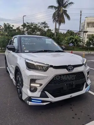 Toyota Raize Z- PACKAGE HYBRID 2026