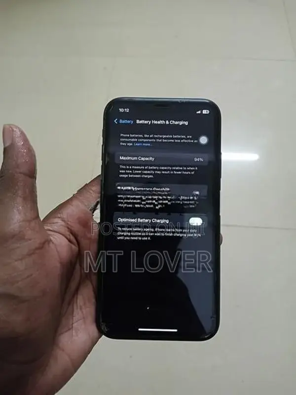 Apple iPhone 11 (Used)