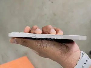 Apple iPhone 12 (Used)