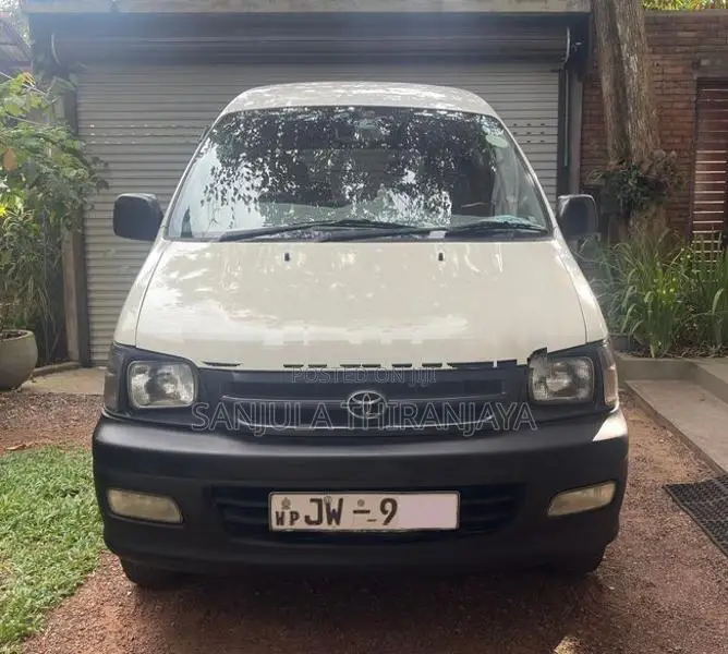 Toyota Noah CR42 1999
