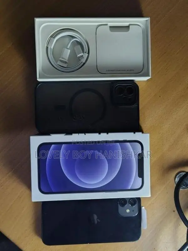 Apple iPhone 12 128GB (Used)