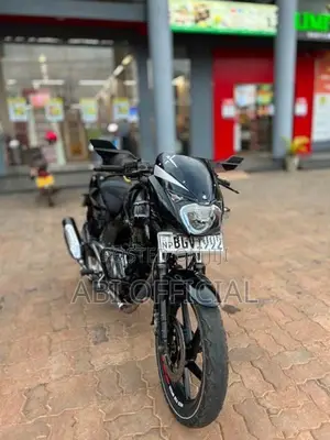 Bajaj Pulsar 180 2016
