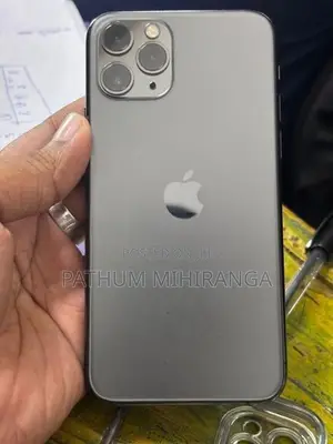 Apple iPhone 11 Pro (Used)