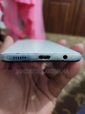 Samsung Galaxy A50 (Used)