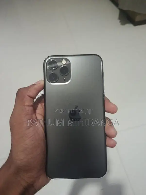 Apple iPhone 11 Pro (Used)